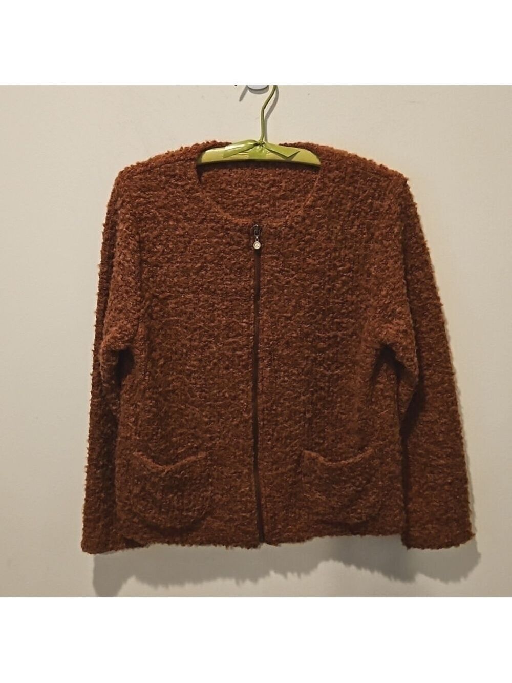 FOCUS WOMEN'S RUST LONG SLEEVED JACKET WITH RHINESTONE PULLY SIZE SMALL
